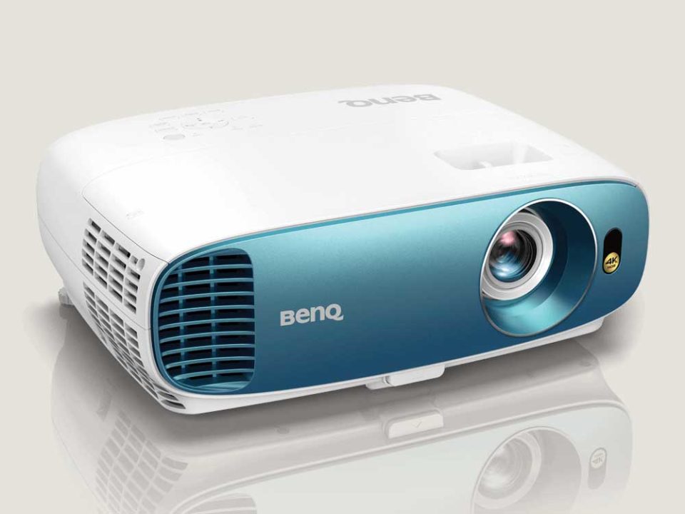 BenQ TK800M