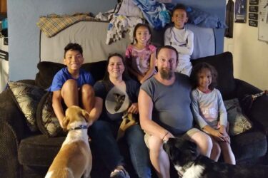 Annette Hertz and family