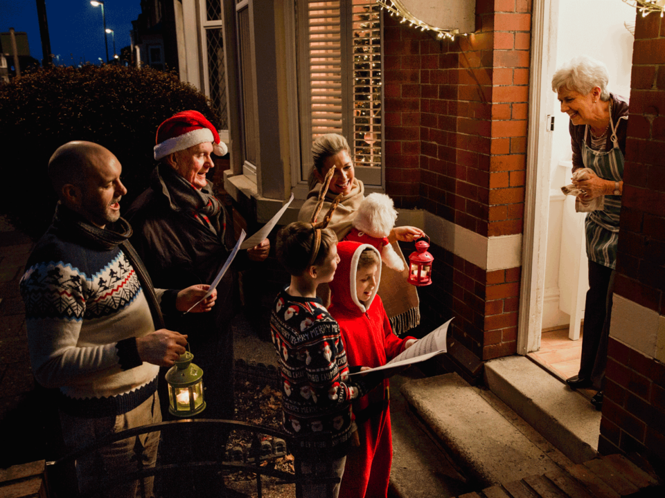 Christmas caroling tips for kids