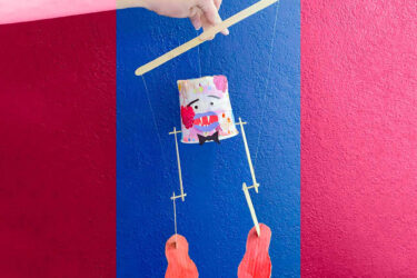 Yogurt cup marionette